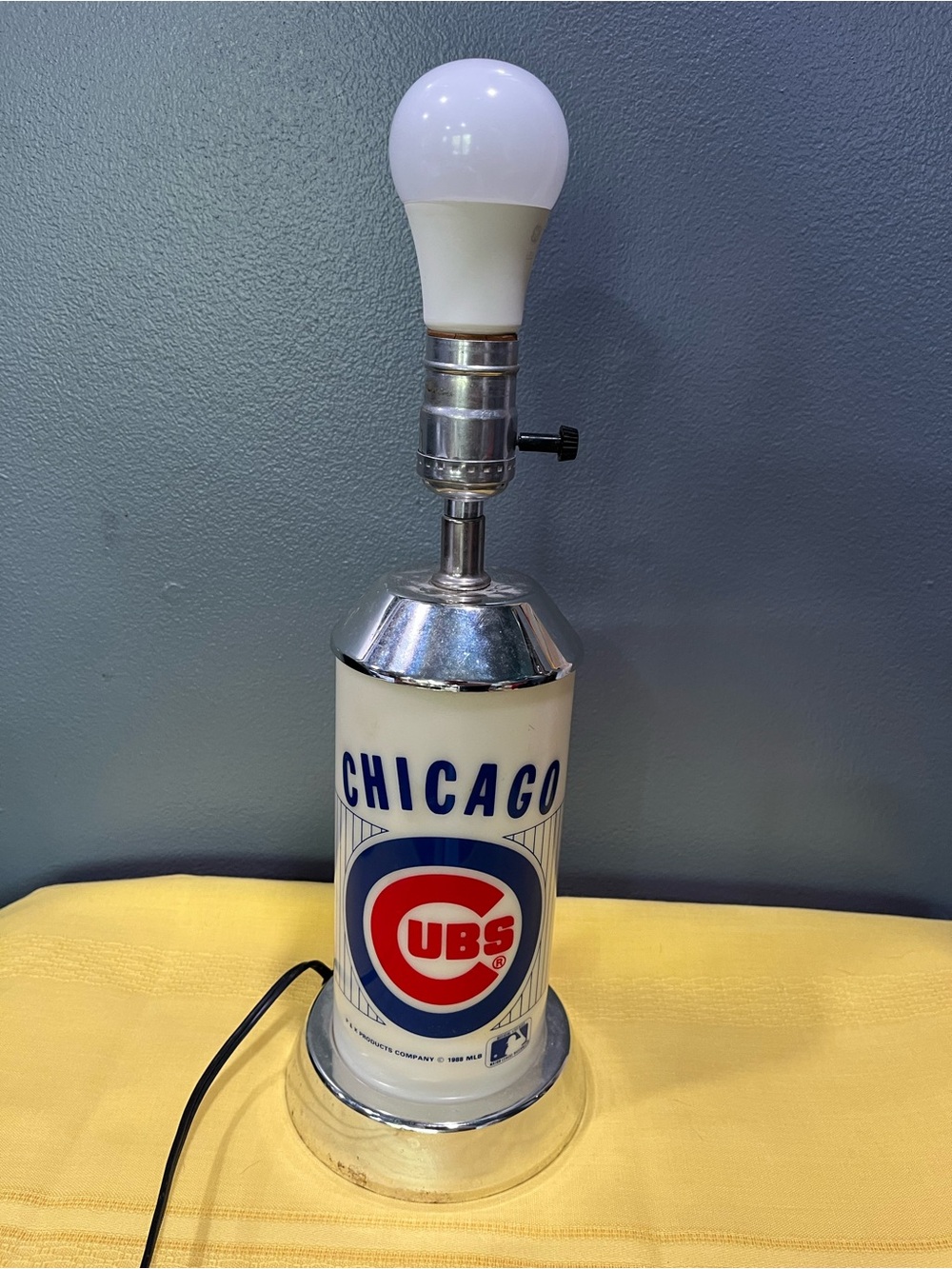 Rare Vintage 1988 Chicago Cubs 3-Way Night Light Table Lamp 🐻